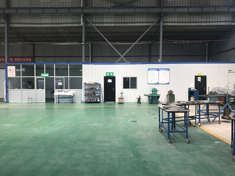紫銅鑲鈰鎢電極加工設(shè)備